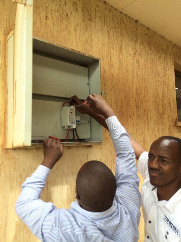 Thiết bị kiểm tra đồng hồ điện tần số 50Hz với giao thức tiêu chuẩn STS để kiểm tra bền và lâu dài